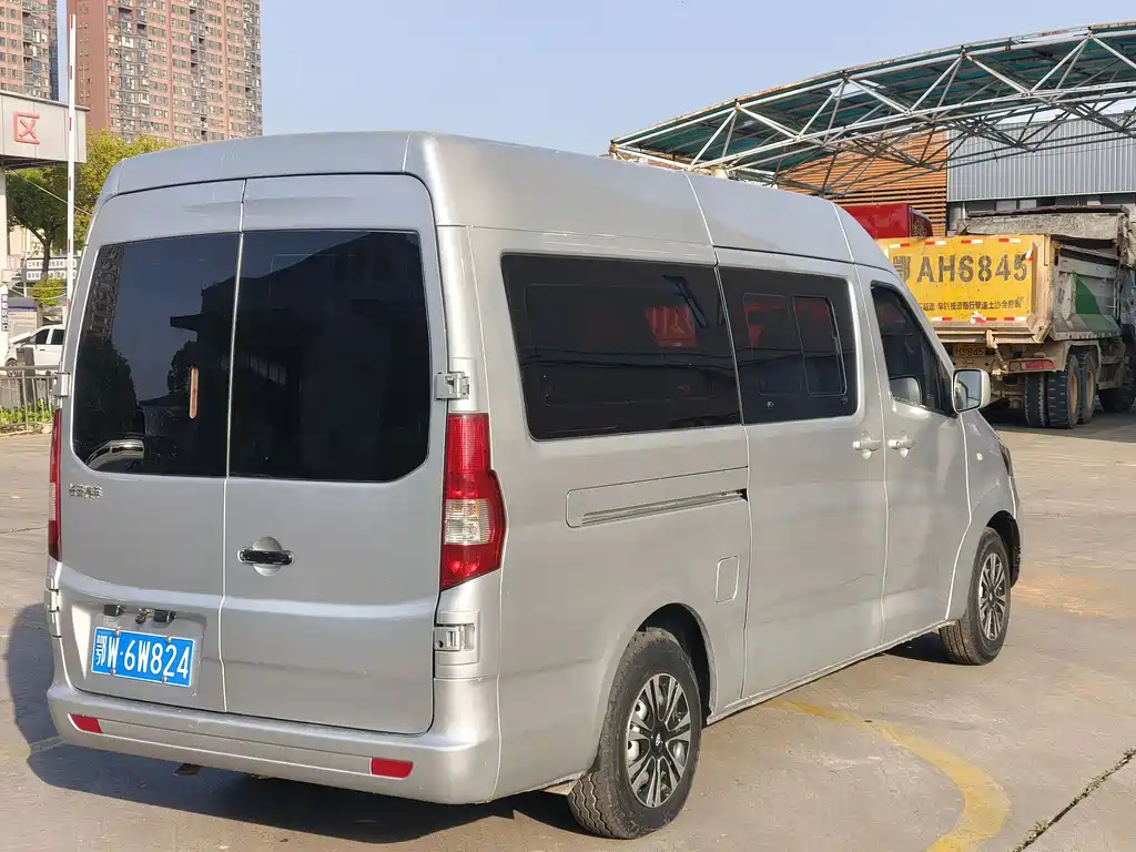 CHANGAN CHANGAN RUIXING M90