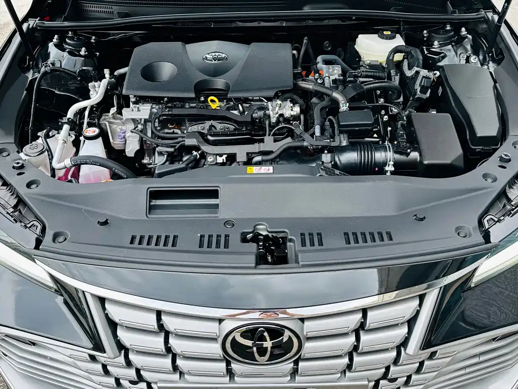 Toyota Avalon 2024 2.0L Luxury