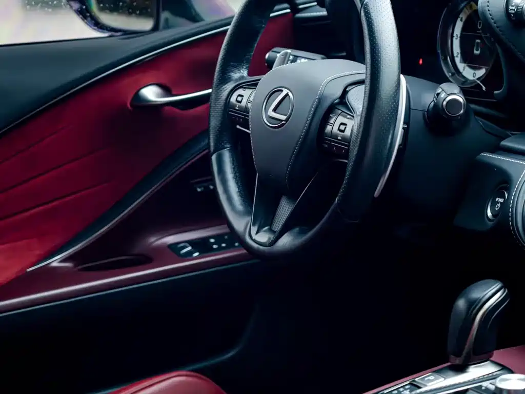 Lexus LC — фотографии объявления, Фото 25