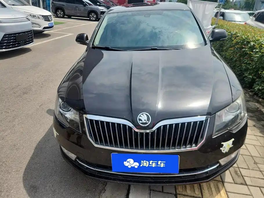 Skoda Superb — миниатюра 2