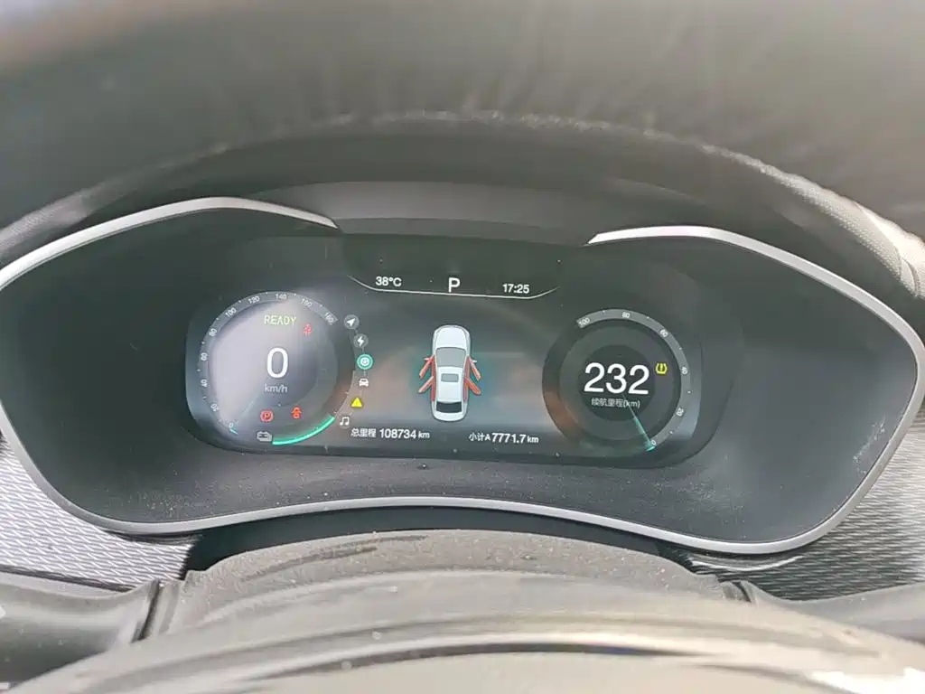 BAIC EU5 — миниатюра 12