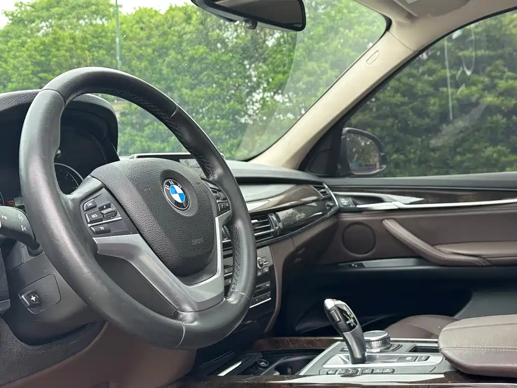 BMW X5 2018 xDrive28i