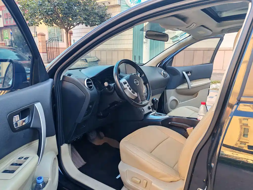 Nissan Qashqai — миниатюра 7