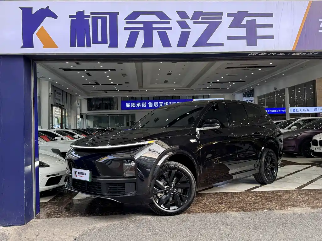 Li Auto L8 2023 Pro