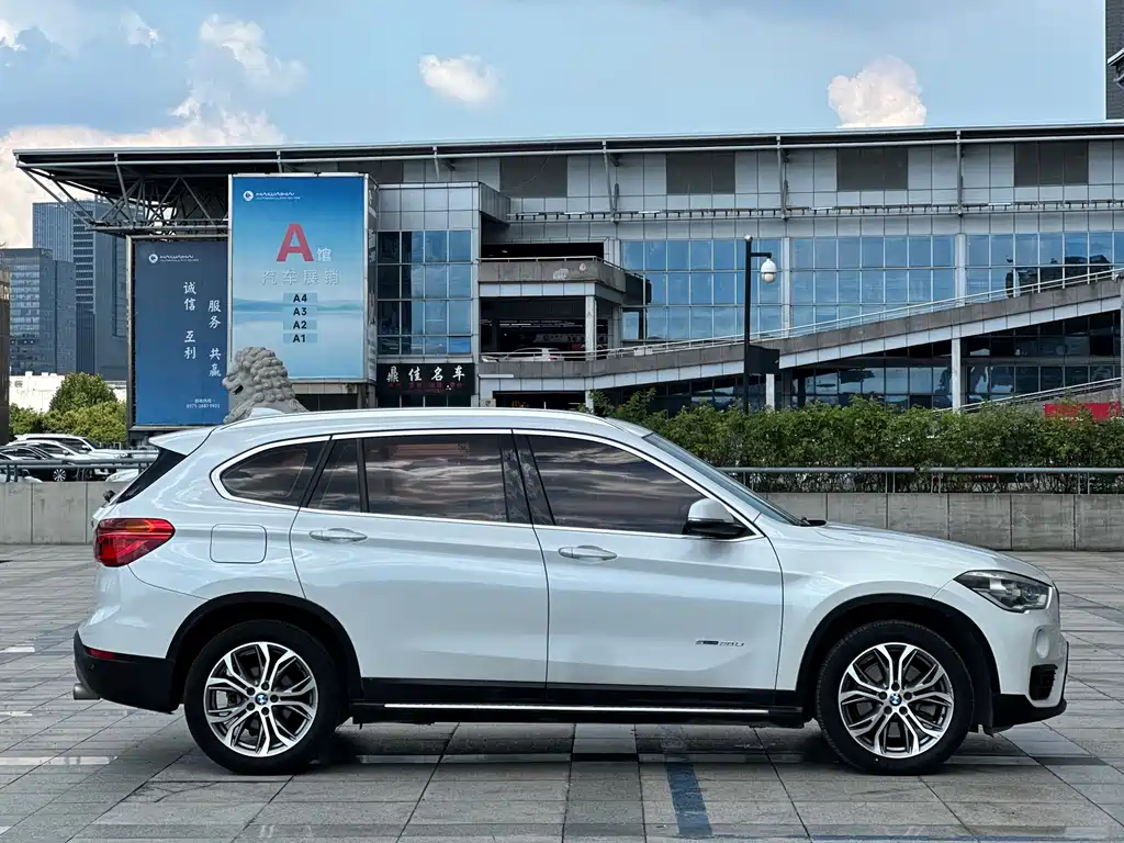 BMW X1 — миниатюра 8