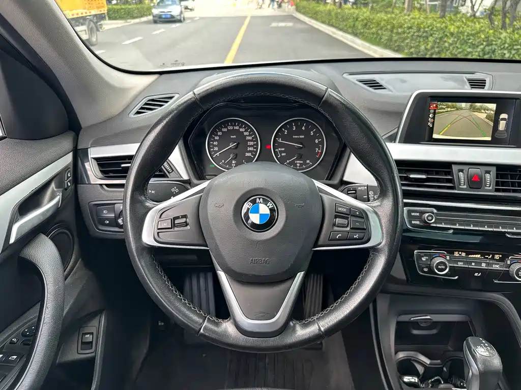 BMW X1 — миниатюра 9