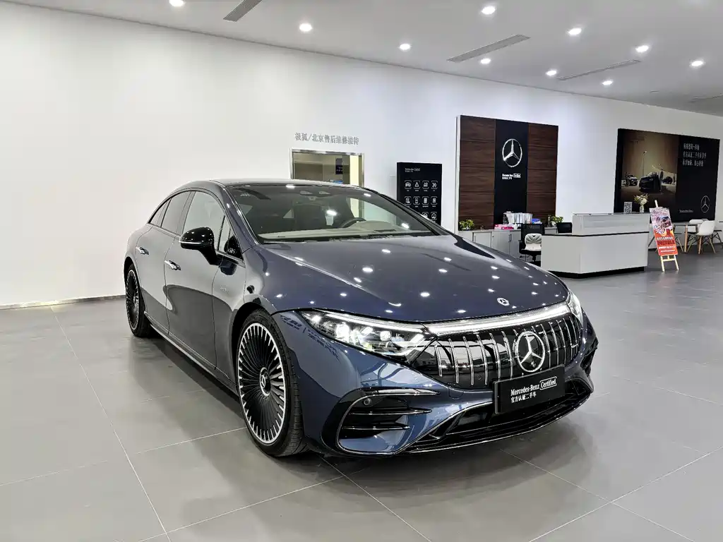 MERCEDES-BENZ EQS AMG