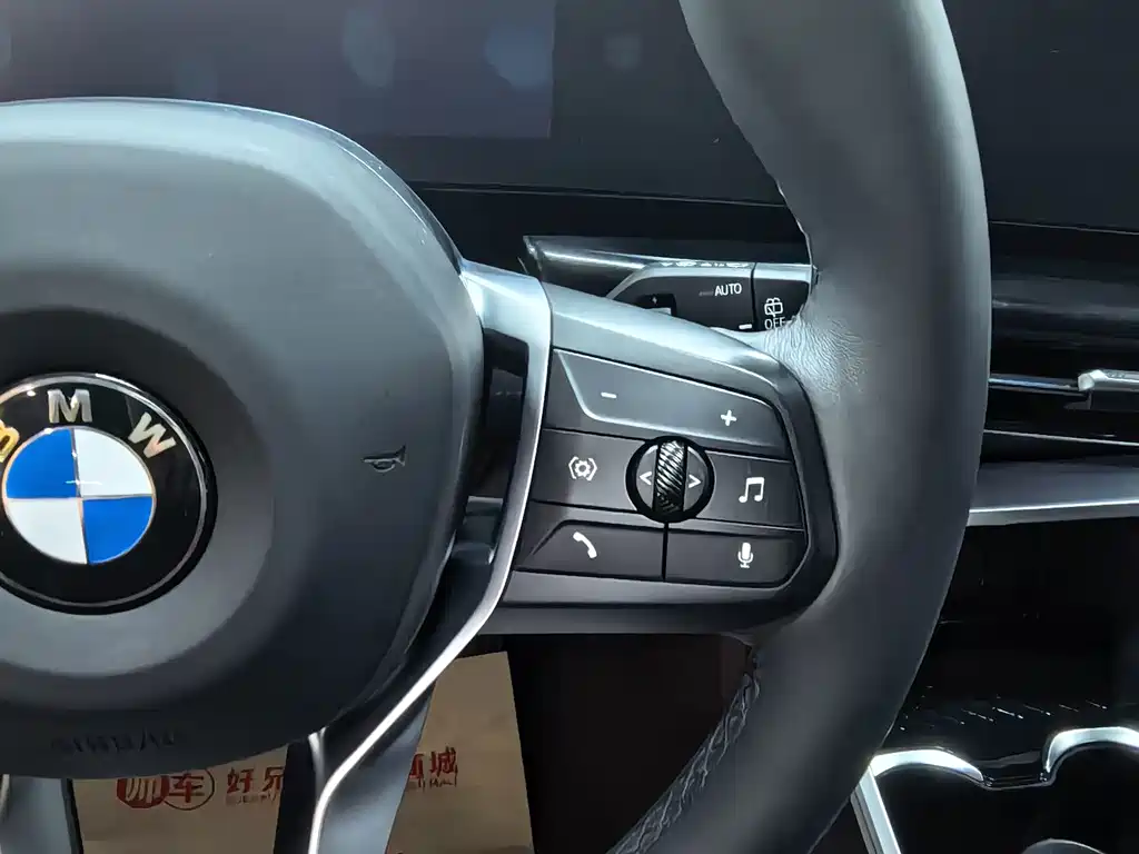BMW X1 — миниатюра 12