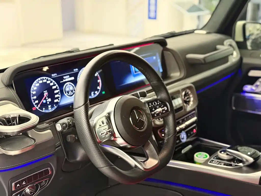 MERCEDES-BENZ G CLASS