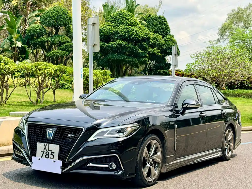 Toyota Crown (Import) 2026