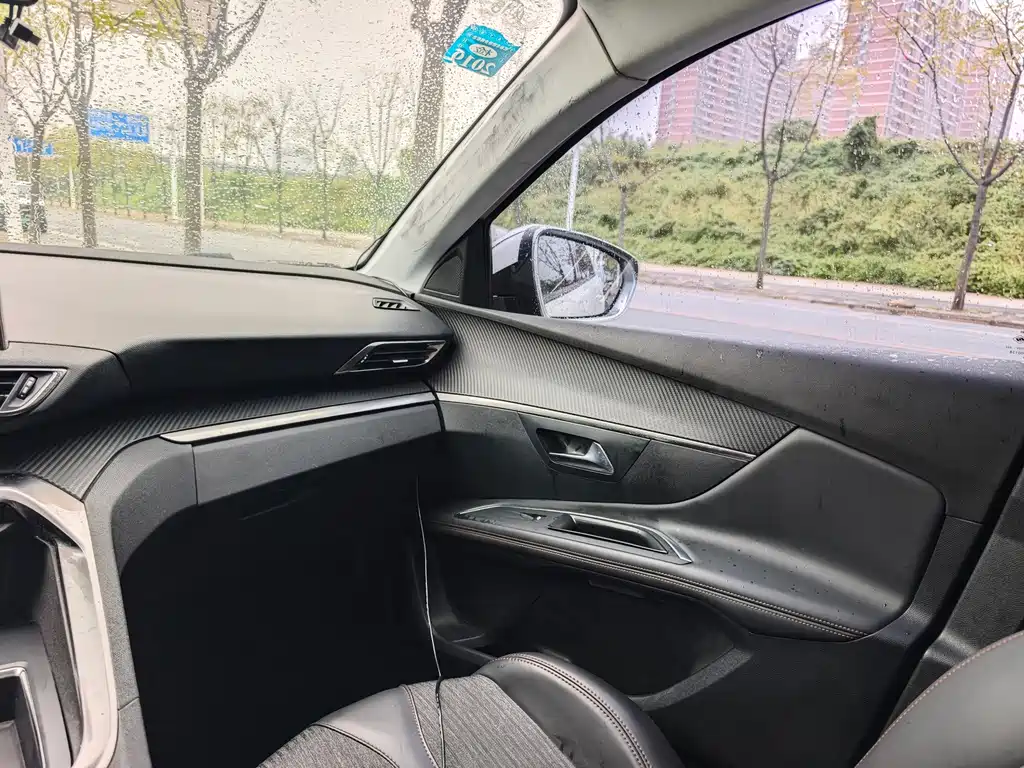 Peugeot 5008 — миниатюра 13