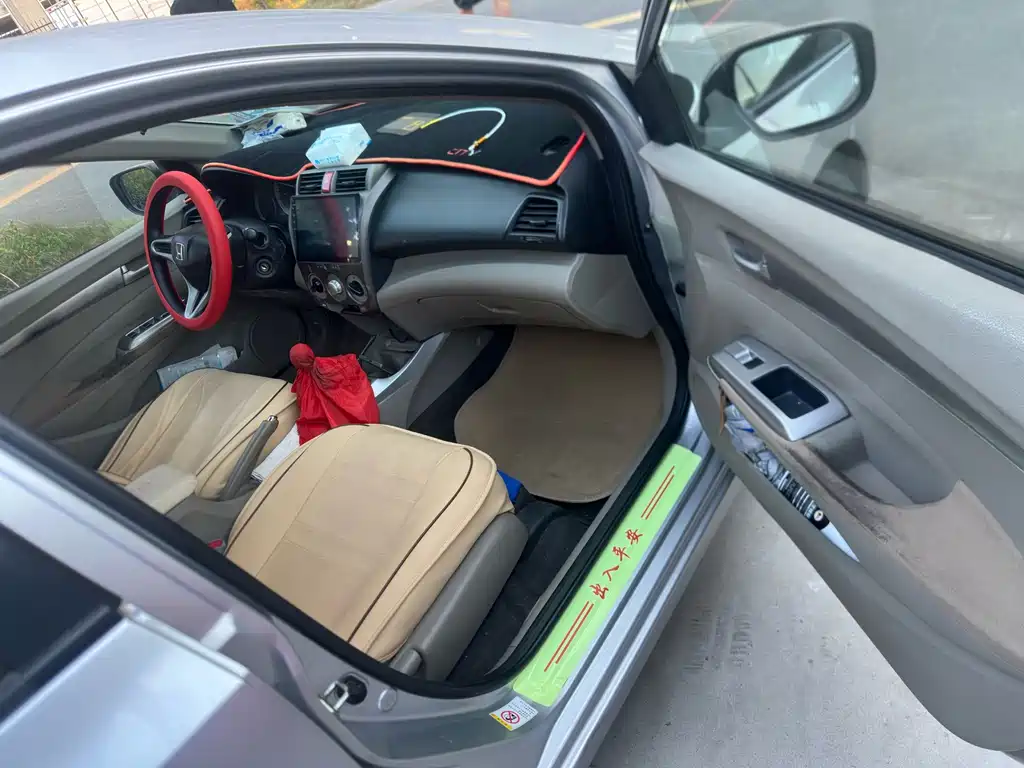 Honda City Classic — миниатюра 12