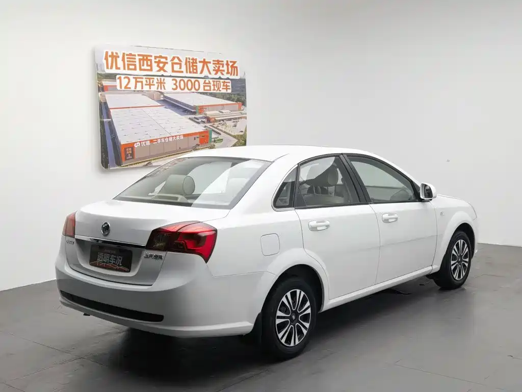 Buick Excelle — миниатюра 2