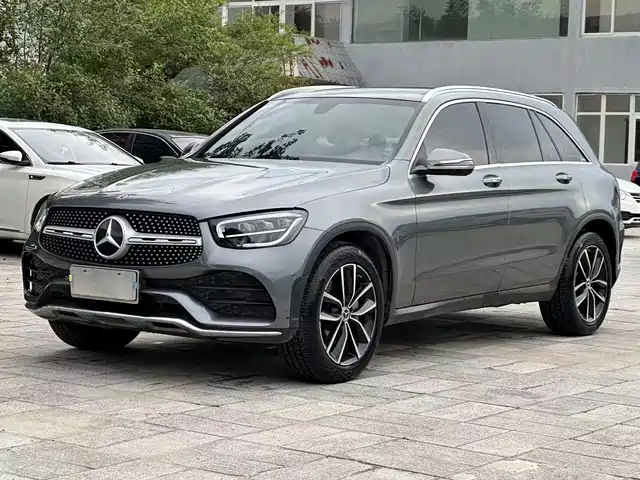 2022 Mercedes-Benz GLC