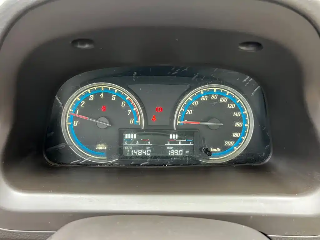 Baojun 730 2014 1.5L MT Comfort 7 мест