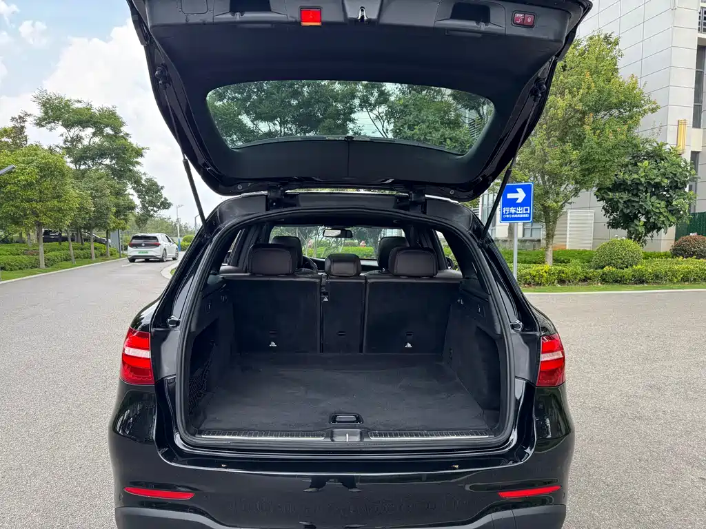 Mercedes-Benz GLC 2019 GLC 260 4MATIC