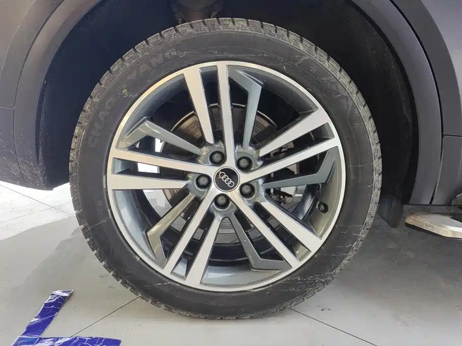 Audi Q5L — миниатюра 6
