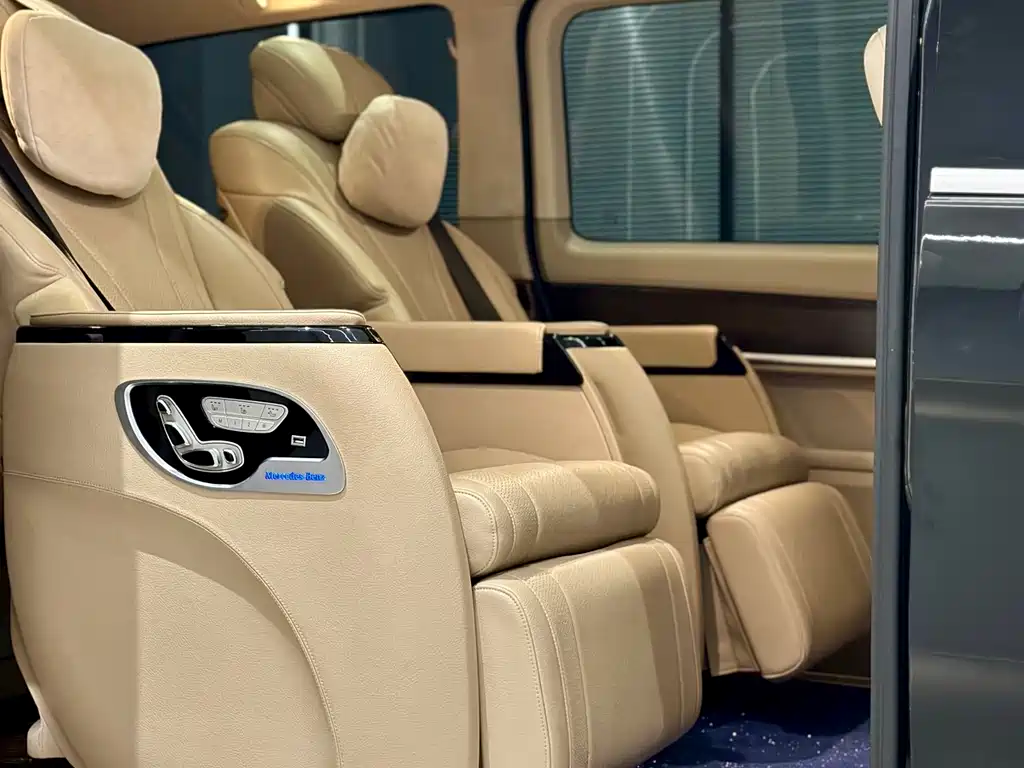 MERCEDES-BENZ V CLASS