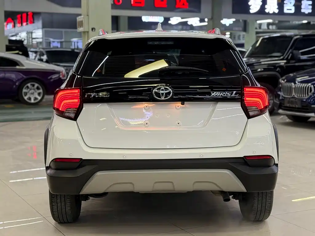 TOYOTA YARIS L ZHIXUAN