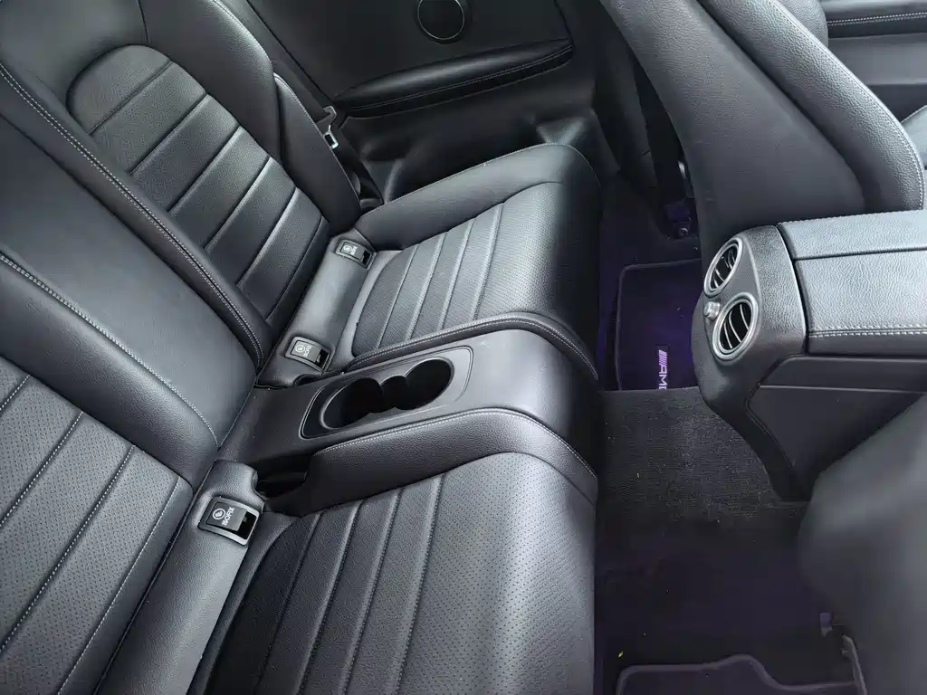 Mercedes-Benz C-Class (Import) — миниатюра 7