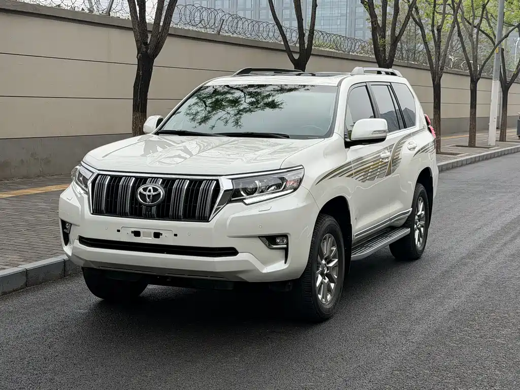 Toyota Prado 2019