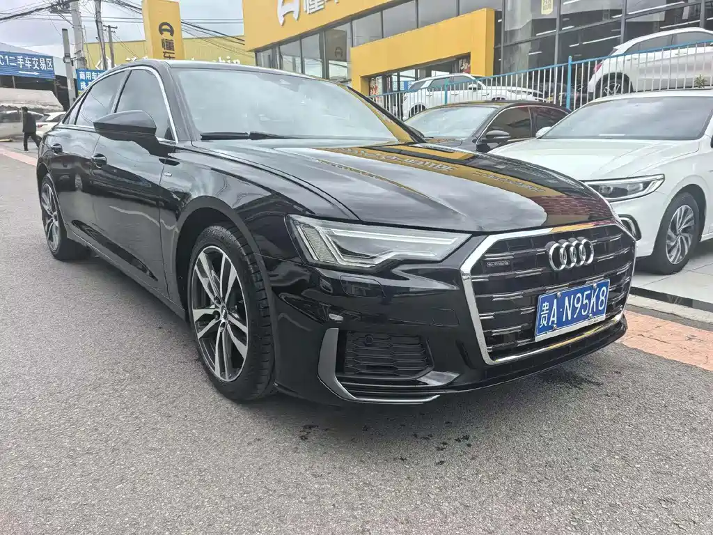 Audi A6L 2021