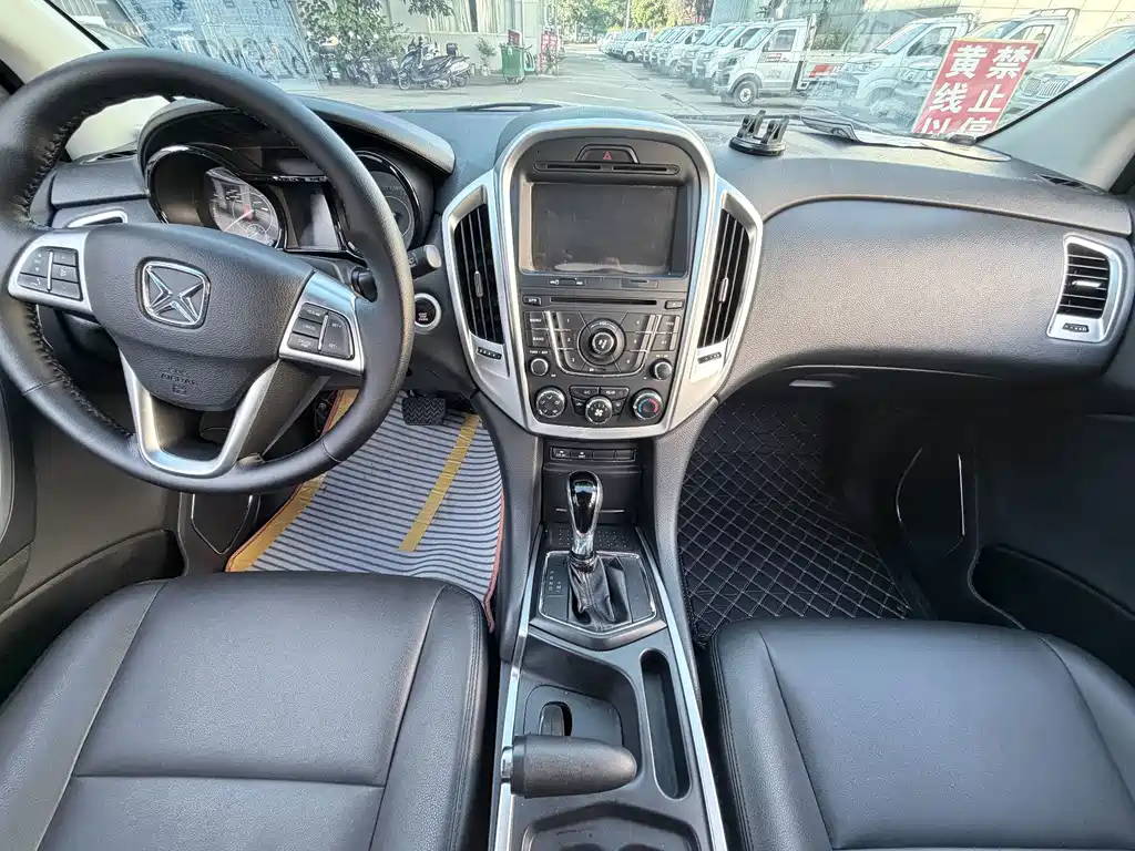 JMC Yusheng S350 — миниатюра 8