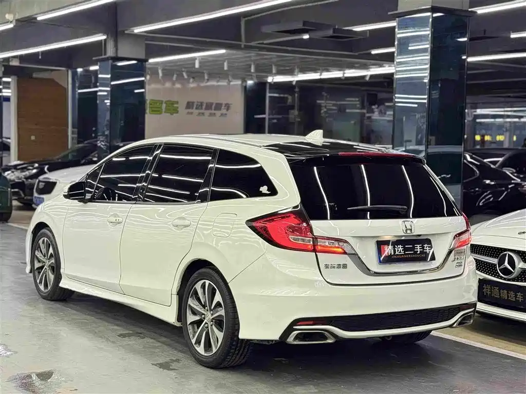 Honda Jade — миниатюра 14