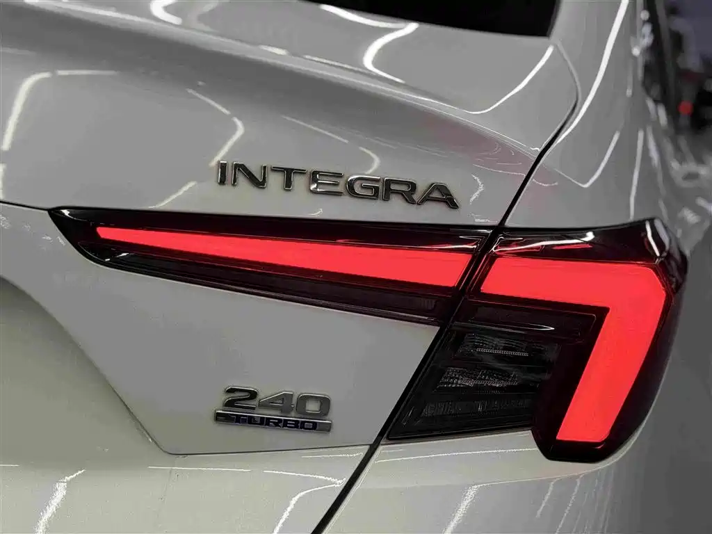 Honda Integra — миниатюра 21
