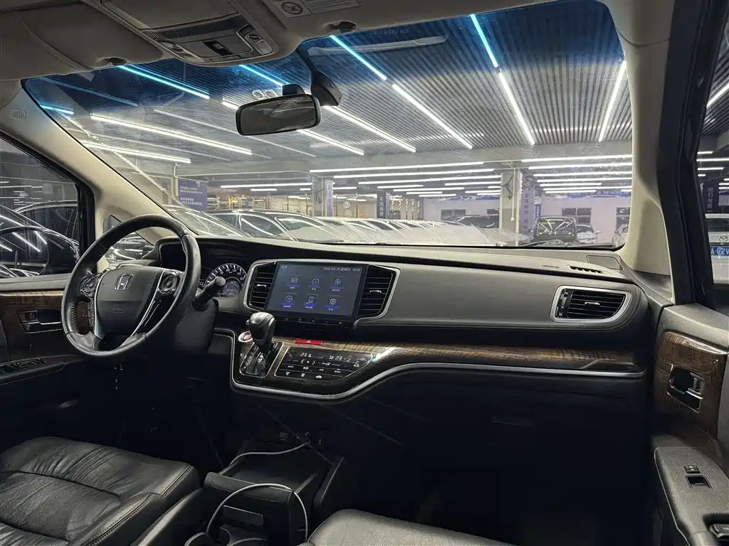 Honda Odyssey — миниатюра 14