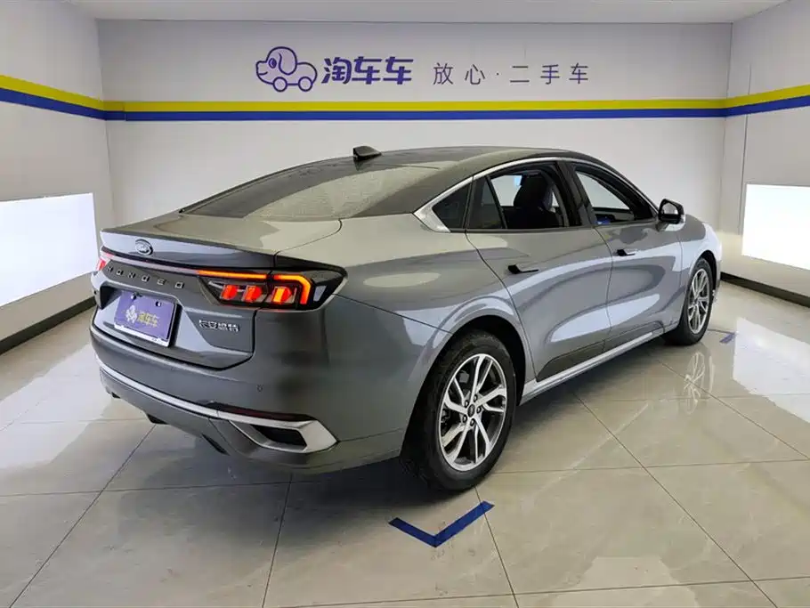 Ford Mondeo 2022 EcoBoost 245 Luxury