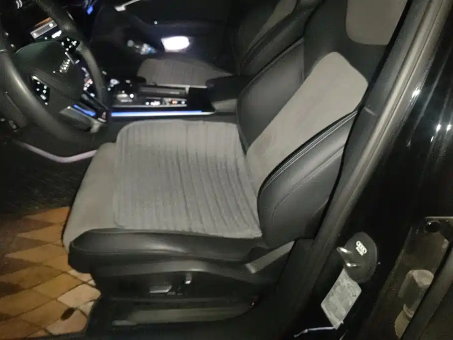 Audi A6L 2024 45 TFSI quattro