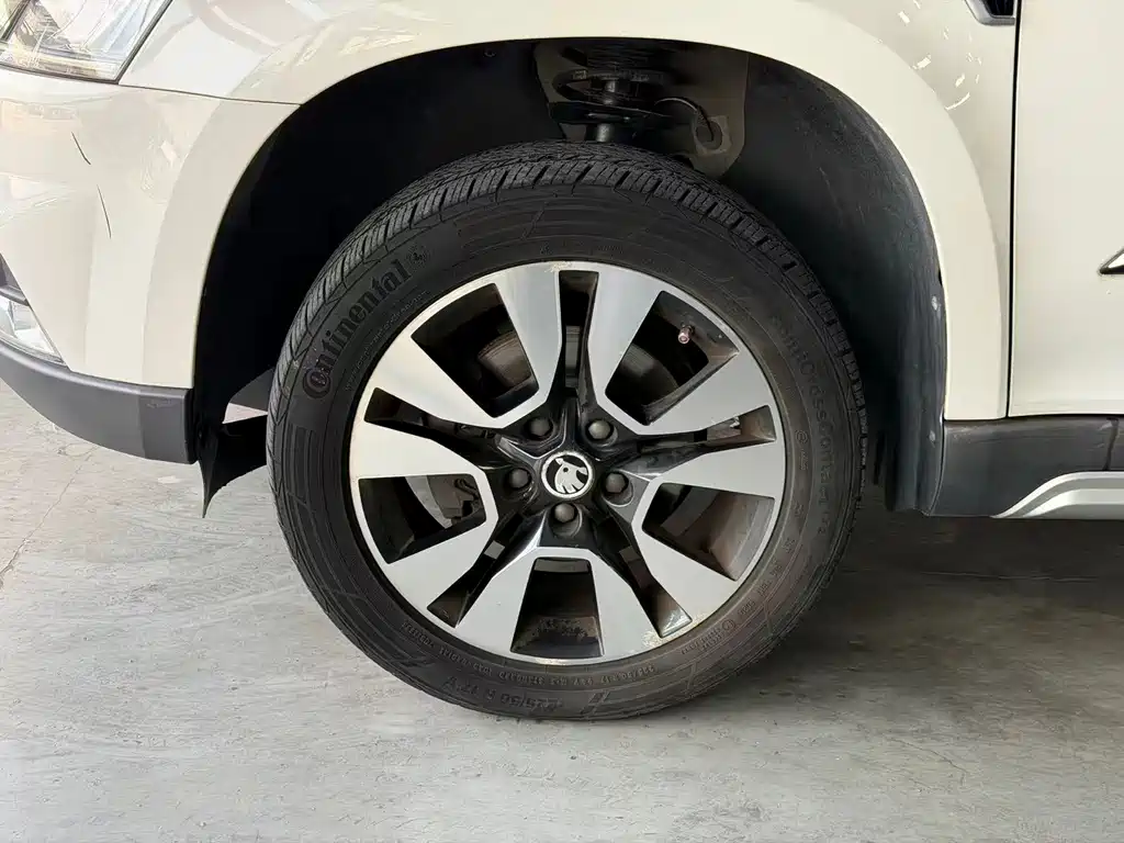 Skoda Yeti — миниатюра 4