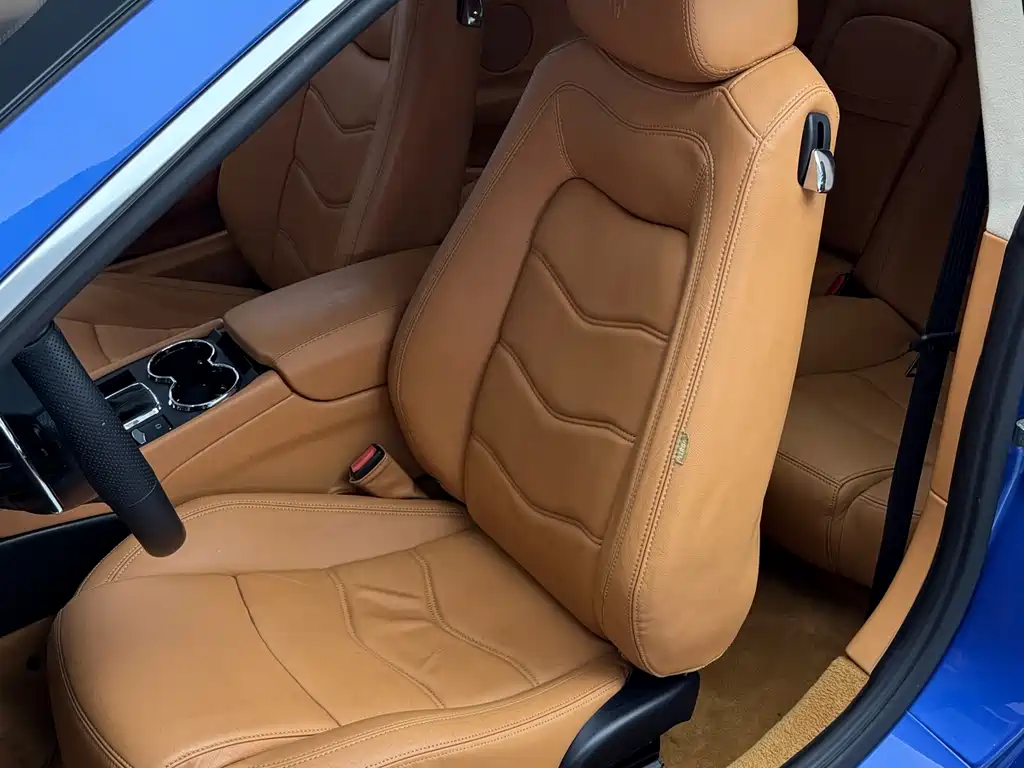 Maserati GranTurismo 2007 4.2L Standard