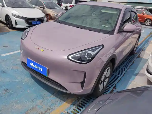 2025 Geely Xingyuan