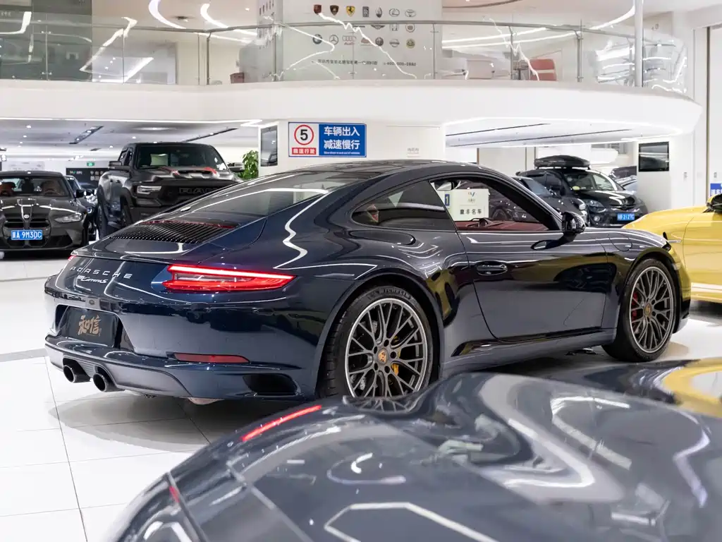 Porsche 911 — миниатюра 6