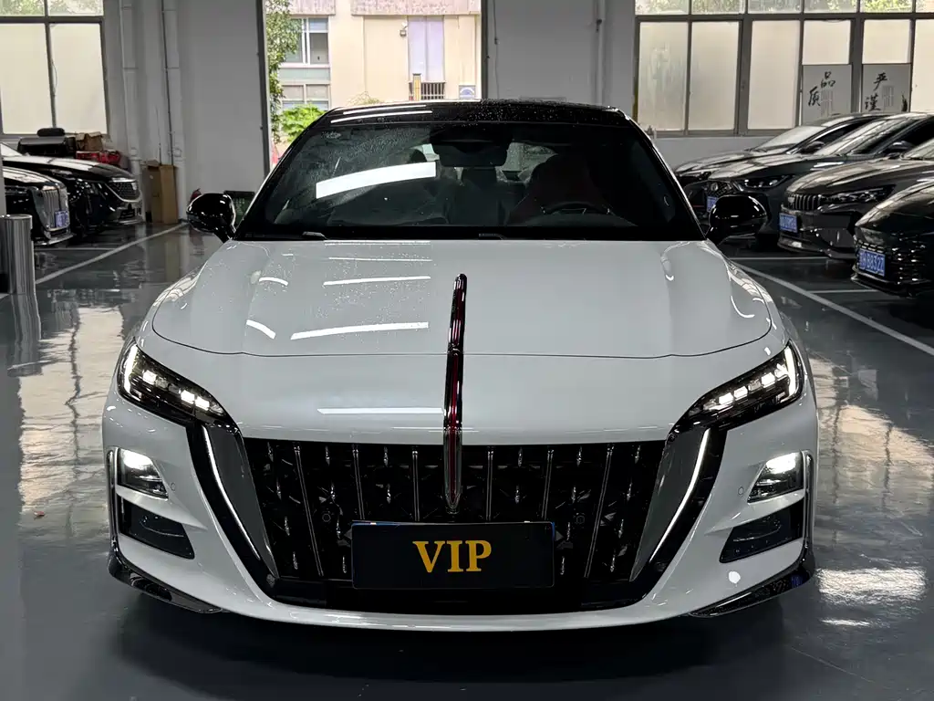 Hongqi H6 2025 2.0T