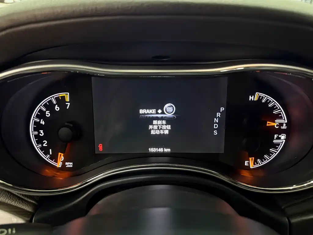 Jeep Grand Cherokee (Import) — миниатюра 6
