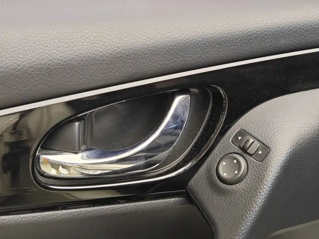 Nissan Qashqai 2021 2.0L CVT Smart