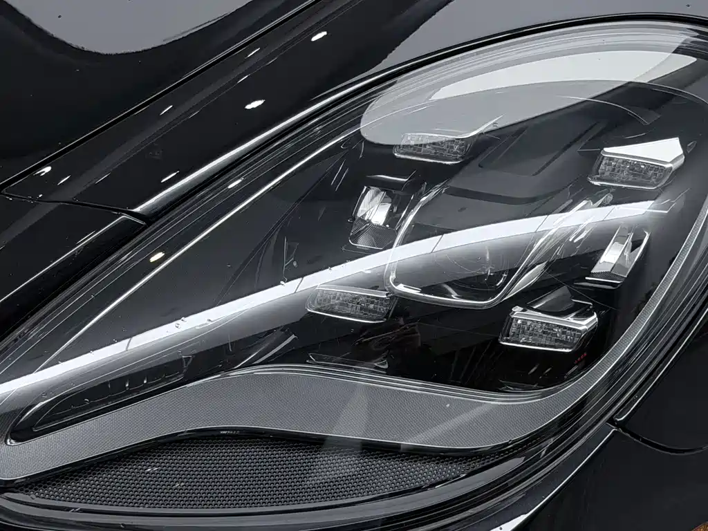 Porsche Panamera — миниатюра 10