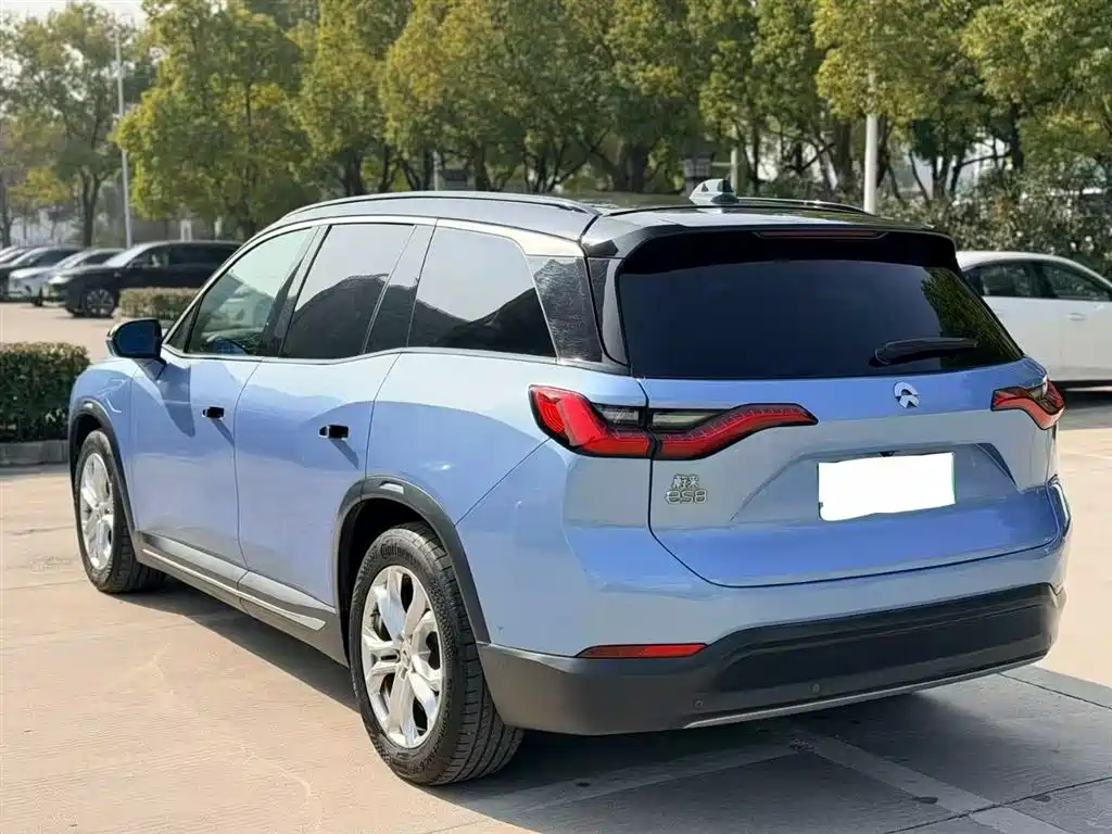 NIO NIO ES8