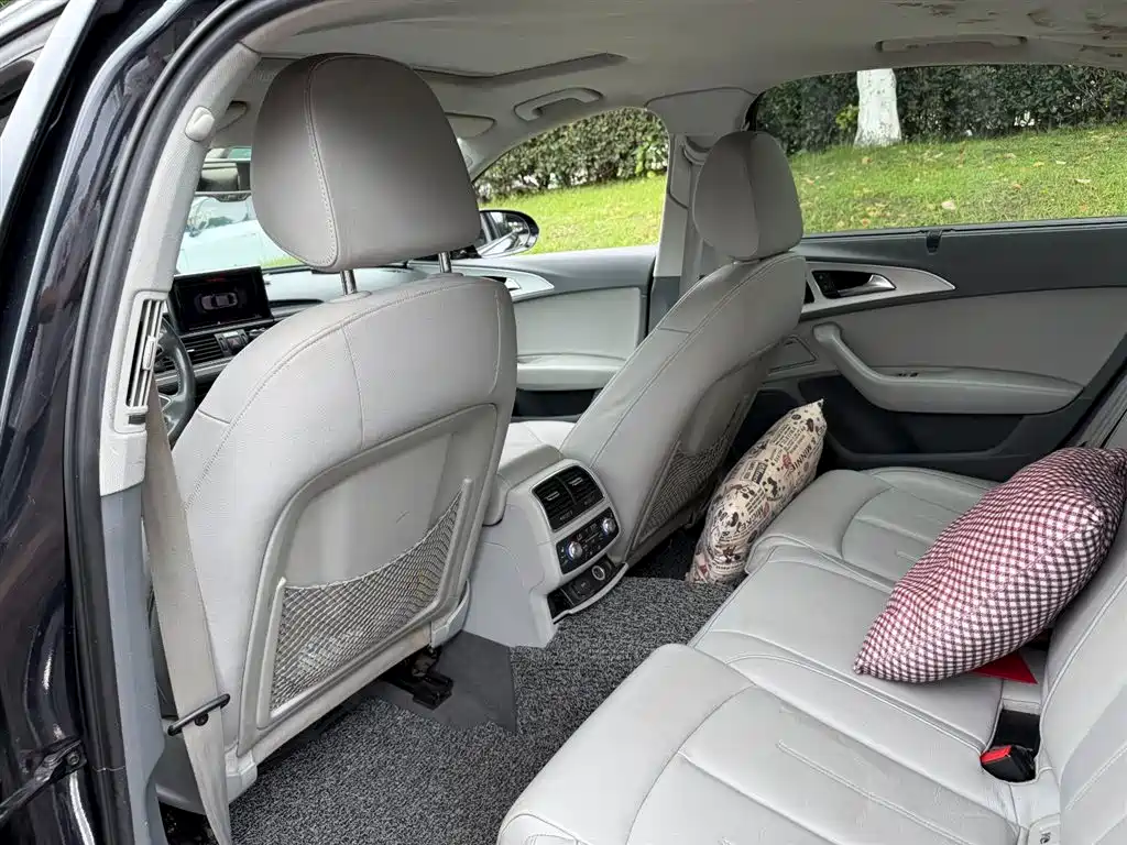 Audi A6L 2012 TFSI Comfort