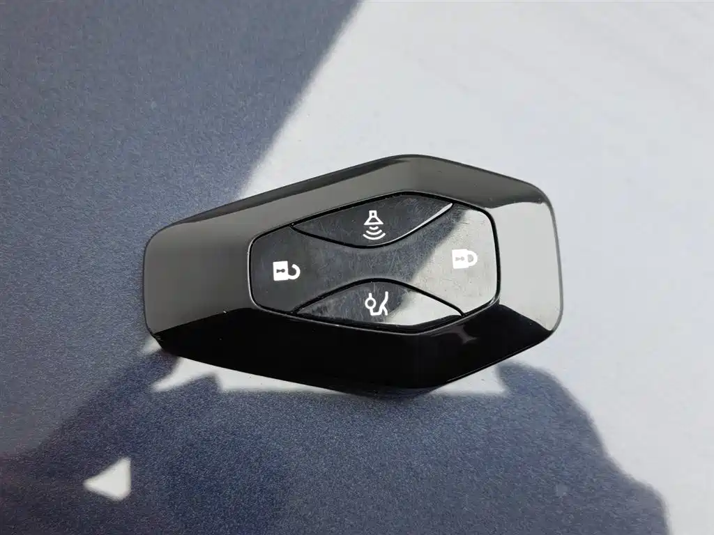 ARCFOX EXTREME FOX POLAR FOX ALPHA T5