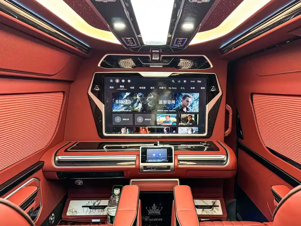 Toyota HiAce 2025 3.5L AT
