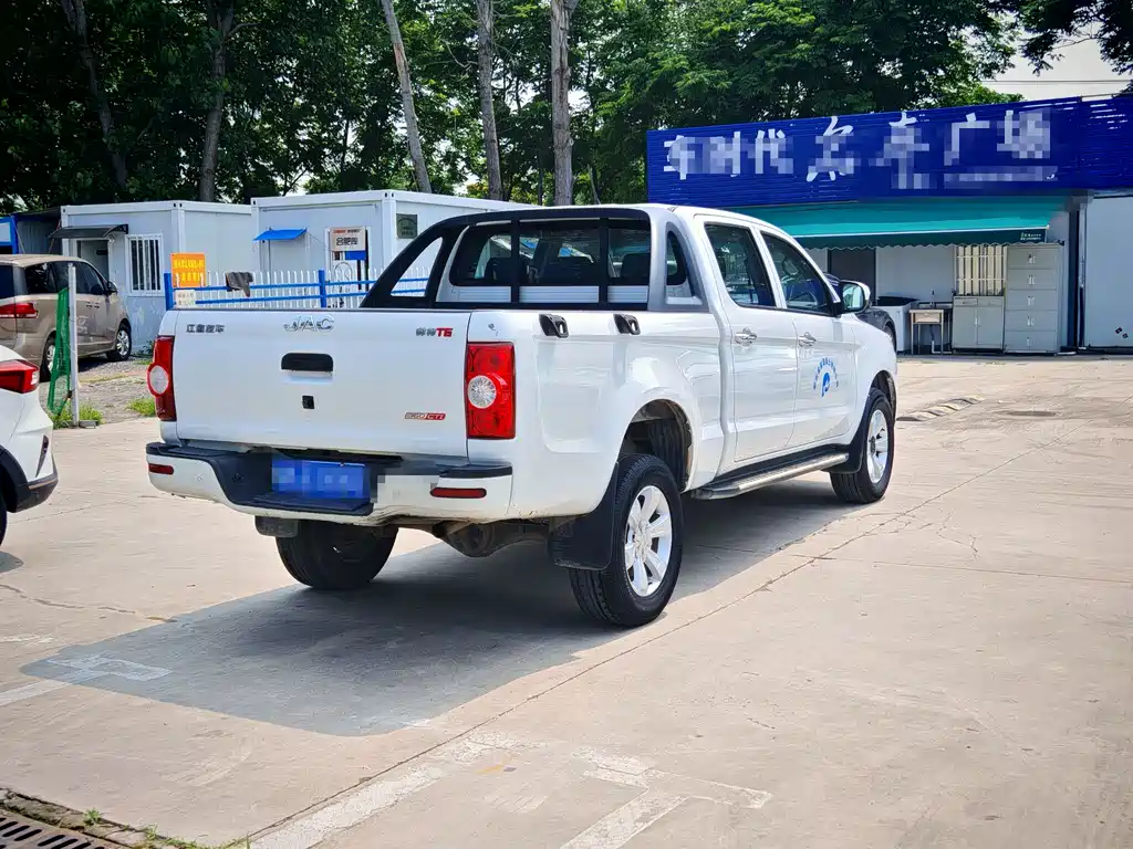 JAC JAC T6 — миниатюра 4