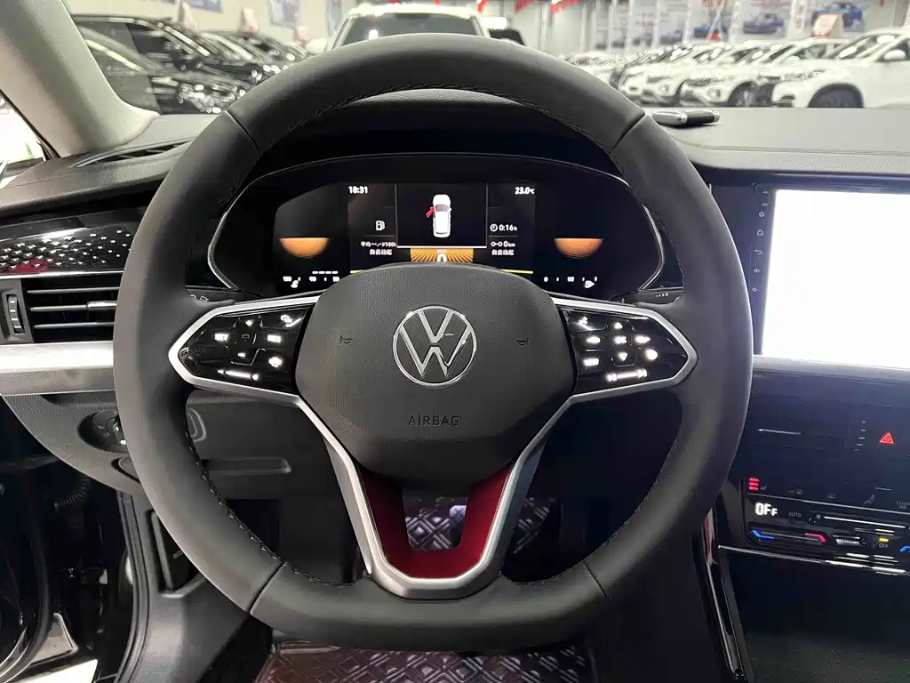 Volkswagen Passat 2023 280TSI