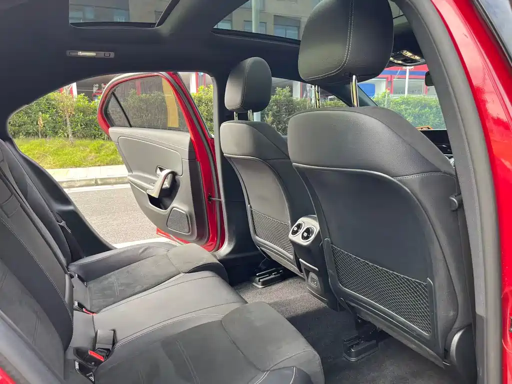 MERCEDES-BENZ A CLASS