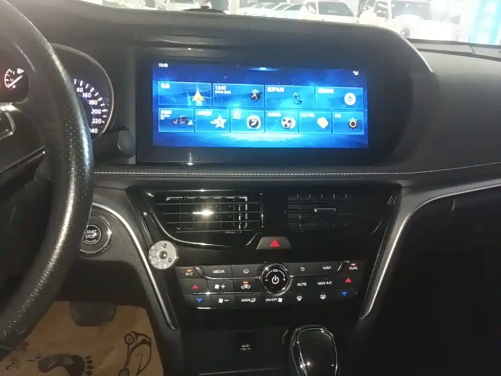 Venucia T90 — миниатюра 13