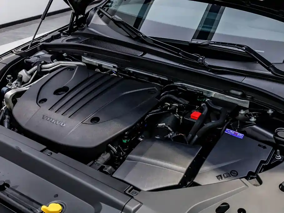 Volvo S90 — миниатюра 32