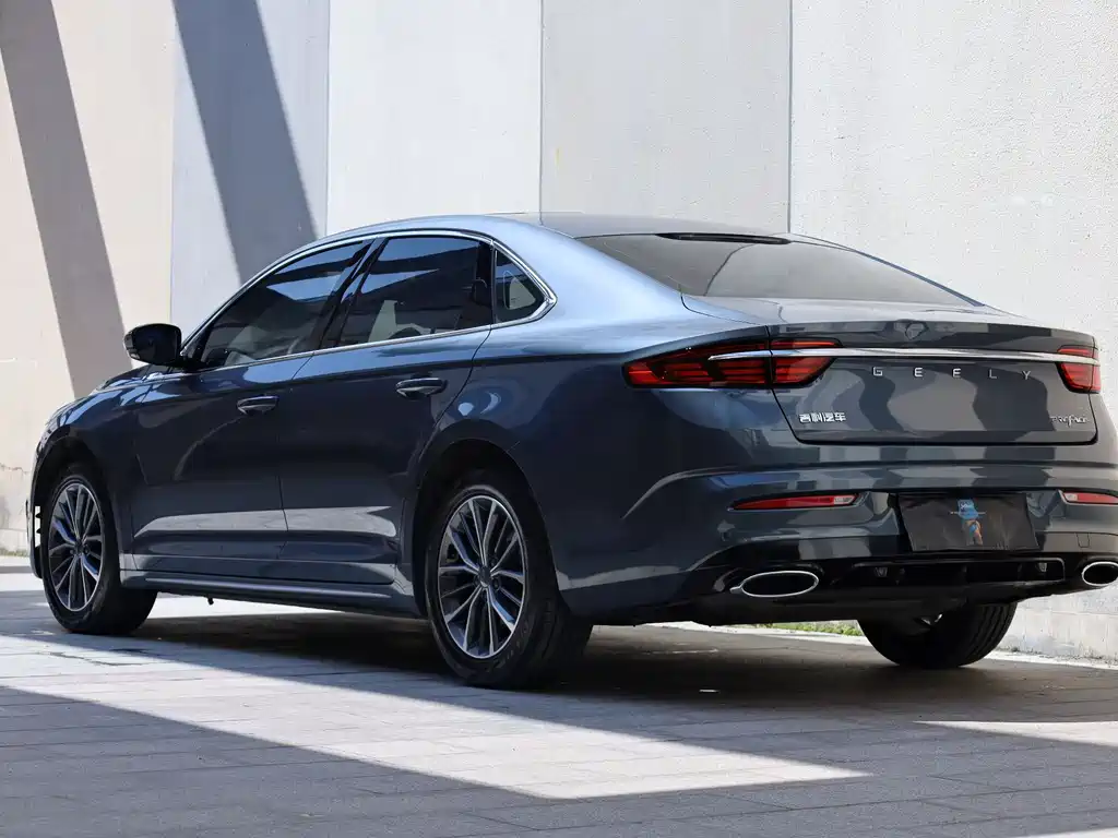 Geely Preface 2021 2.0TD Luxury +